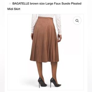 Bagatelle Chocolate A-Line Pleated Skirt